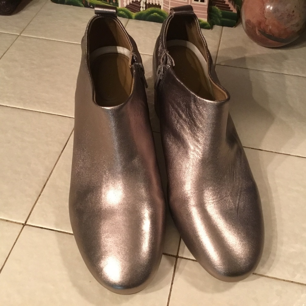 NWOT Aerosoles Size 10